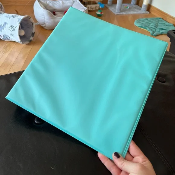 Turquoise D-Ring Binder - Picture 1 of 2